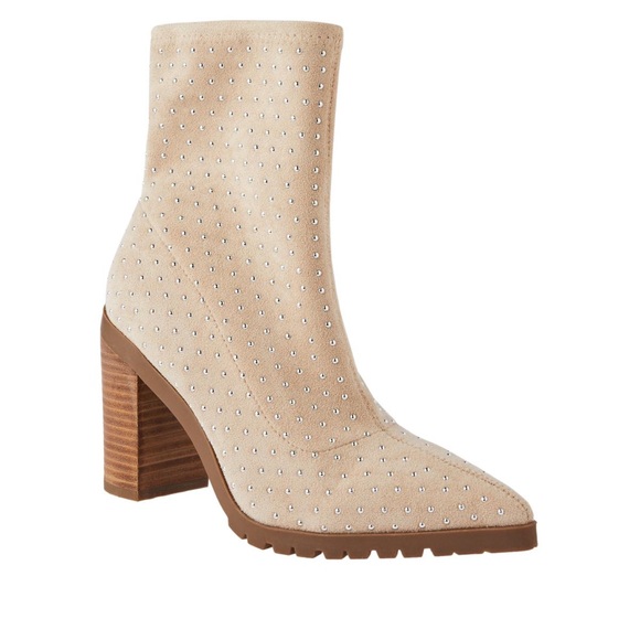 NWT Charles David Booties with studs - Picture 3 of 6